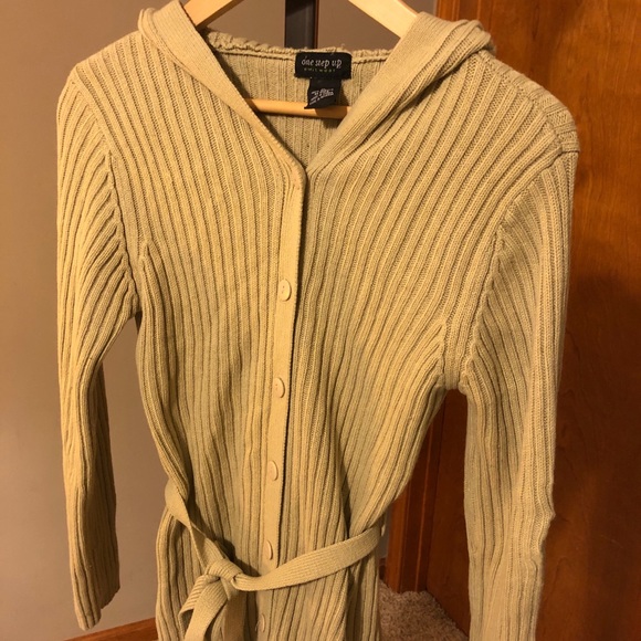 Long Cardigan Sweater with Tie-Waist - Picture 2 of 5